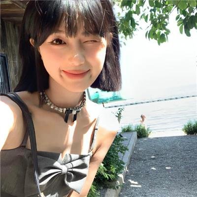 皇帝不在的八月